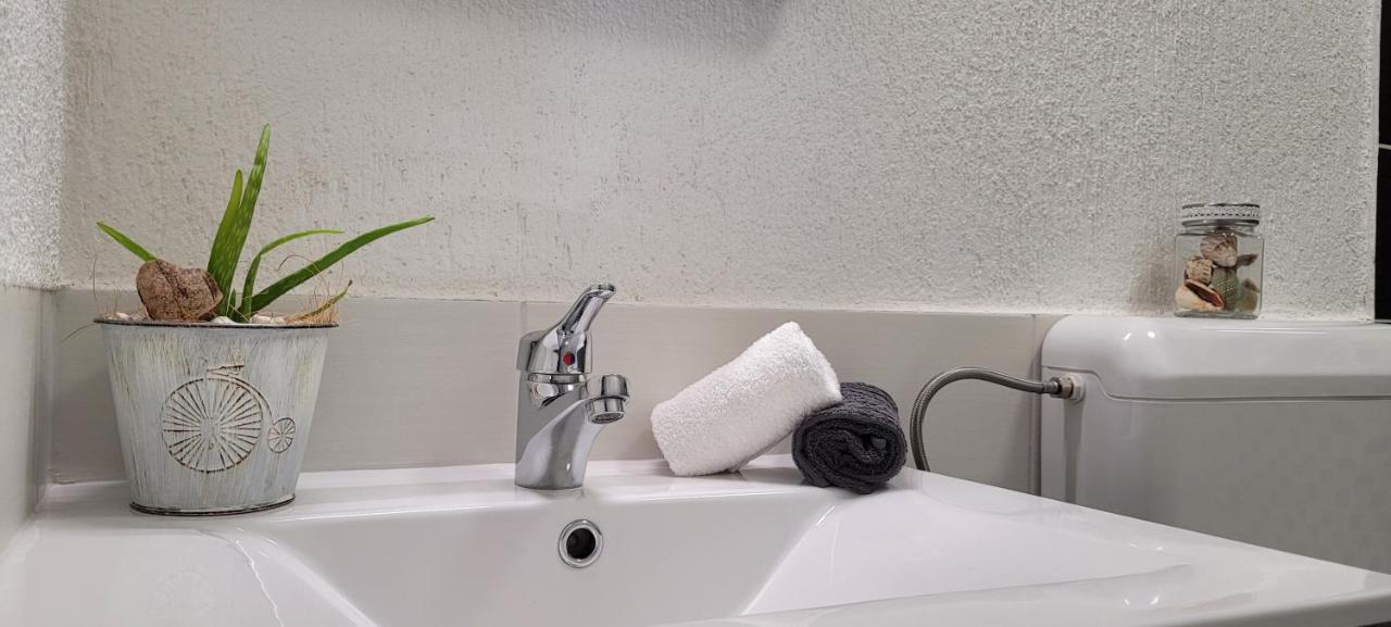 A Bringas Apartman 巴拉顿菲赖德 外观 照片