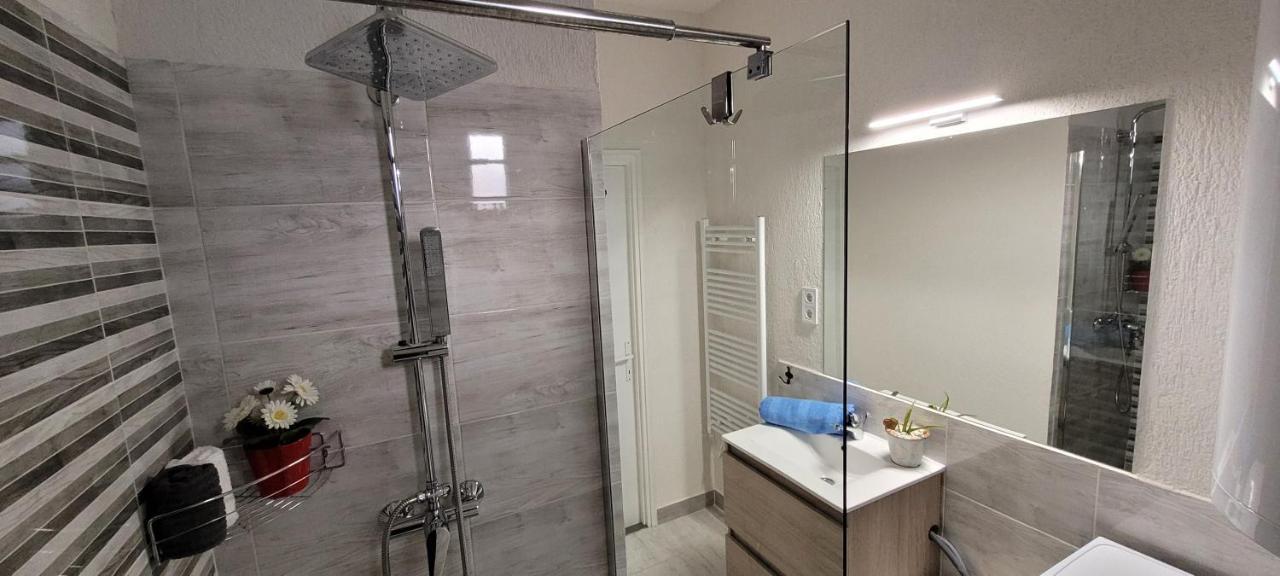 A Bringas Apartman 巴拉顿菲赖德 外观 照片