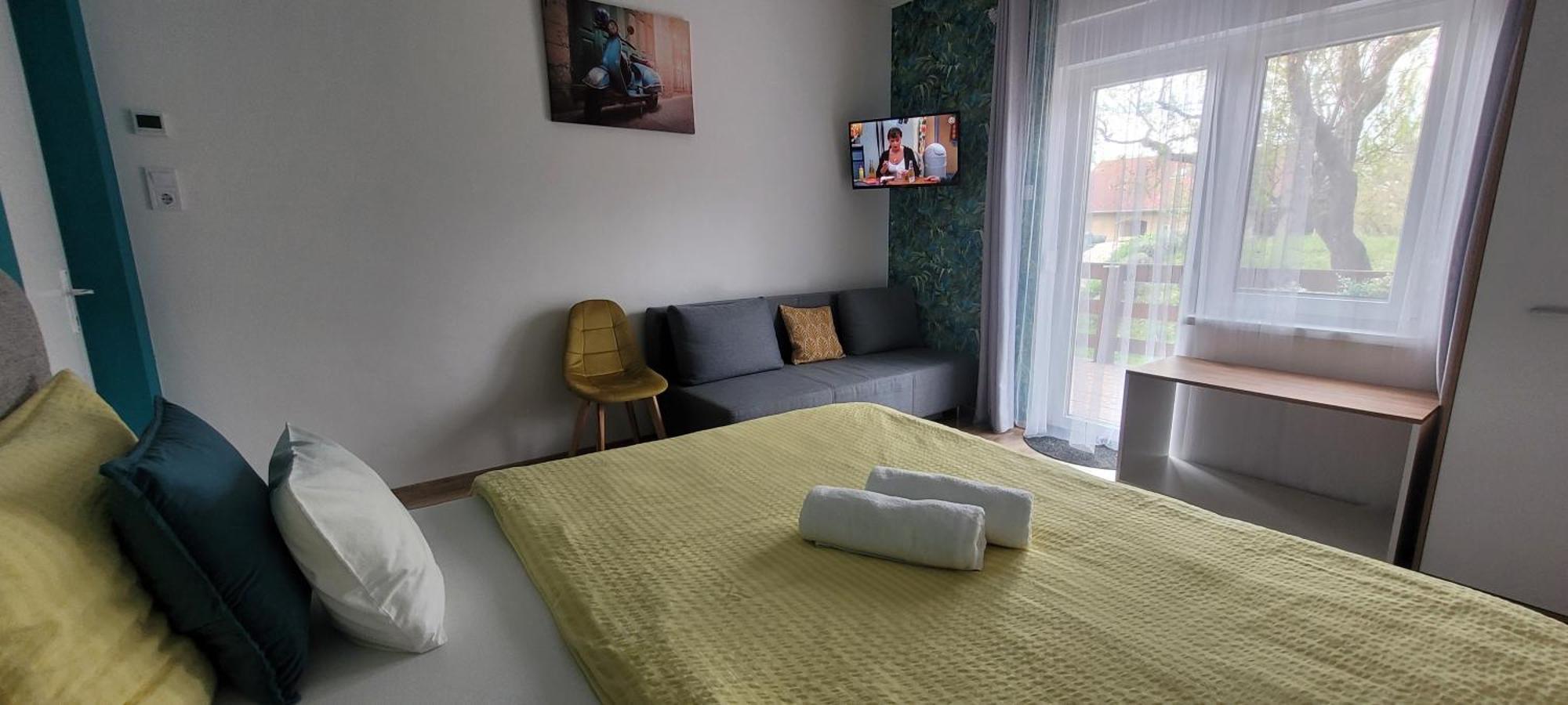 A Bringas Apartman 巴拉顿菲赖德 外观 照片